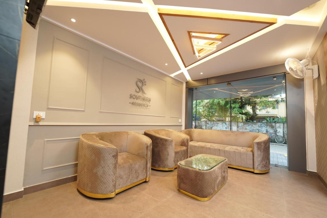 Southern Residency Kochi Exterior foto